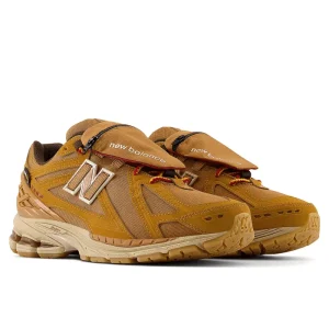 Men NEW BALANCE - Collezione Uomo Sneakers*New Balance - Sneakers M1906Rob - Leather